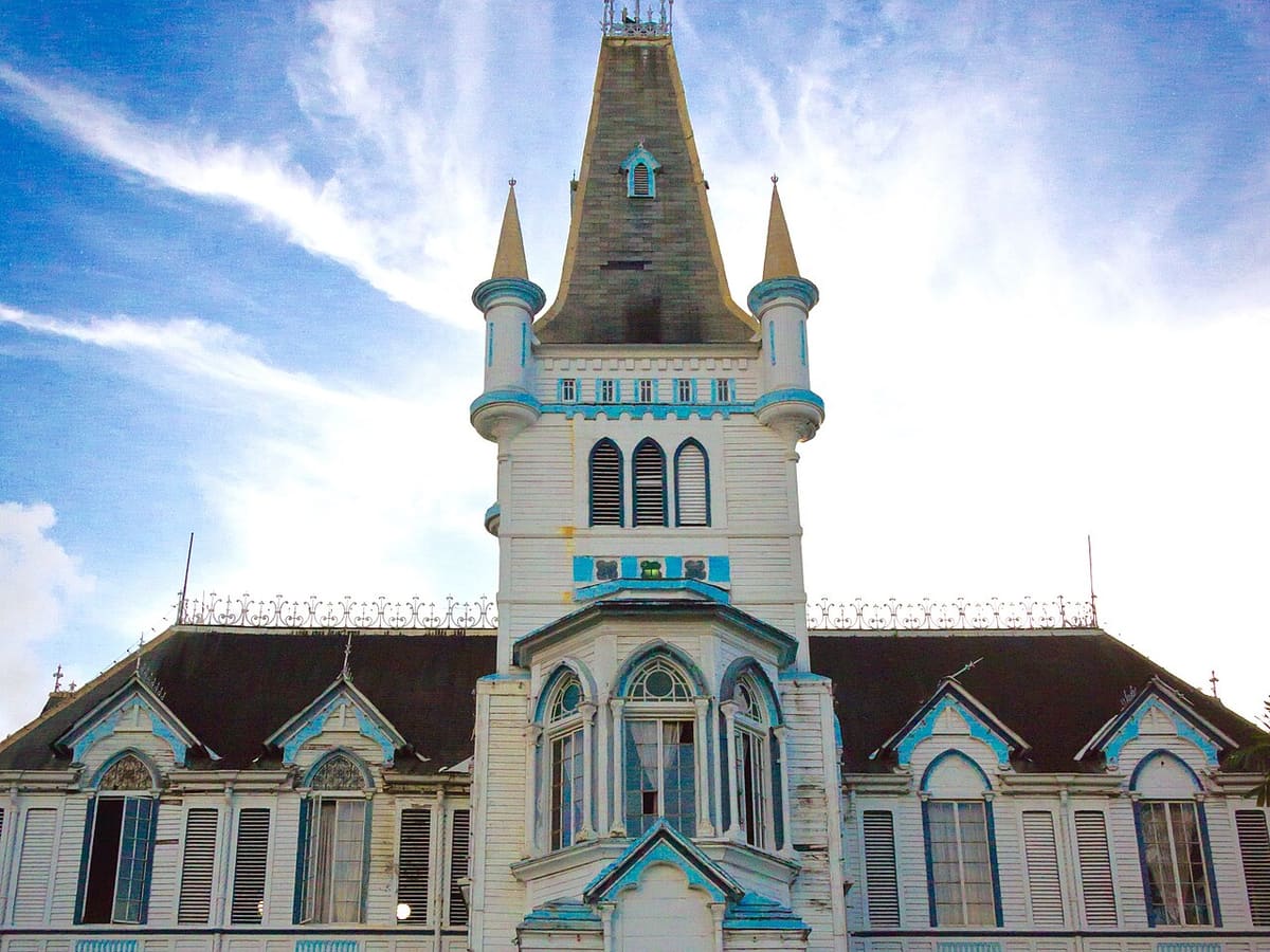 Georgetown City Hall in full, including its tower.